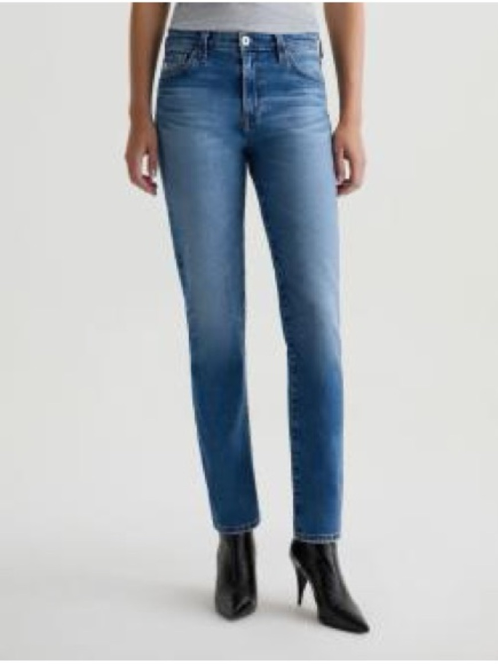Women's Straight Leg Jeans